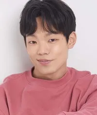 영화배우인 이정현의 대표 이미지