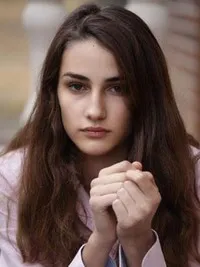 영화배우인 산드라 에스카세나의 대표 이미지