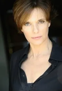 영화배우인 베티나 조반니니의 대표 이미지