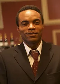 영화배우인 니콜라이 살세도의 대표 이미지