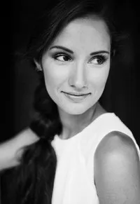 영화배우인 엘리스카 크렌코바의 대표 이미지