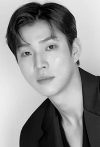 탤런트인 유인수의 대표 이미지