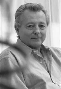 배우인 크리스토퍼 미첨의 대표 이미지