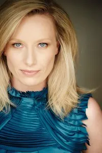 영화배우인 헤일리 J 윌리엄스의 대표 이미지