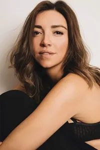 영화배우인 레지나 블란돈의 대표 이미지