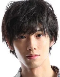 영화배우인 쿠니시마 나오키의 대표 이미지