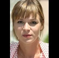 배우인 소피 카타니의 대표 이미지