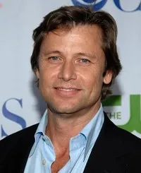 영화배우인 그랜트 쇼의 대표 이미지