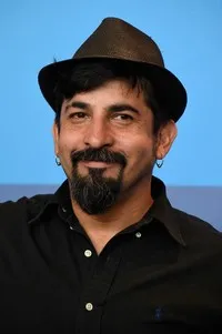 영화배우인 로베르토 파리아스의 대표 이미지