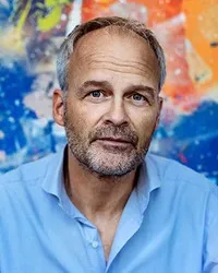 영화배우인 요한 레보리의 대표 이미지