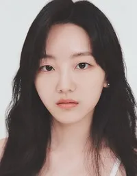 영화배우인 조이현의 대표 이미지