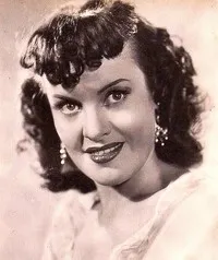 영화배우인 엘리 파르보의 대표 이미지