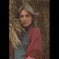 배우인 자넷 아그렌의 대표 이미지