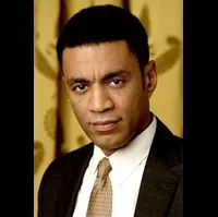 영화배우인 해리 레닉스의 대표 이미지