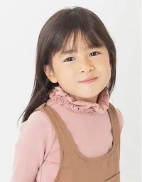 영화배우인 니이츠 치세의 대표 이미지