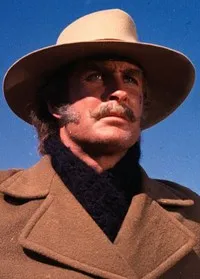 배우인 존 사이퍼의 대표 이미지