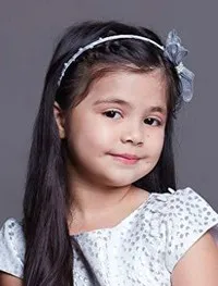 영화배우인 시아 비고르의 대표 이미지