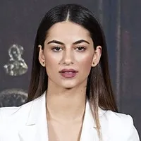 영화배우, 모델인 베고냐 바르가스의 대표 이미지