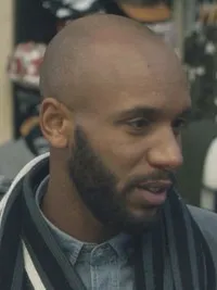 영화배우인 장-브누아 디야로의 대표 이미지