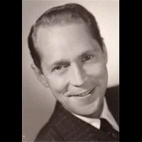 영화배우인 프랭콧 톤의 대표 이미지