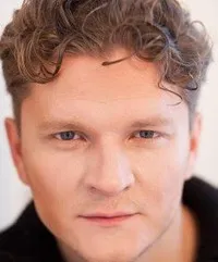 영화배우인 세르게이 자코브의 대표 이미지