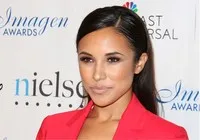 영화배우인 저넷 사마노의 대표 이미지