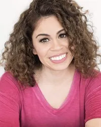 영화배우인 로라 메건 스탈의 대표 이미지