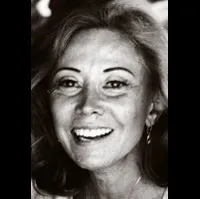 배우인 준 포레이의 대표 이미지