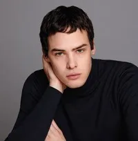 영화배우인 토마스 프렌의 대표 이미지