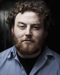 영화배우인 마이클 허프의 대표 이미지