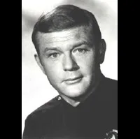 영화배우인 마틴 밀너의 대표 이미지