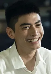 영화배우인 송백위의 대표 이미지