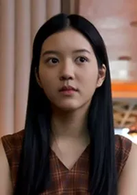 영화배우인 플리어피차야 코말라라준의 대표 이미지