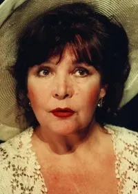 영화배우인 마르타 리핀스카의 대표 이미지