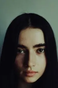 영화배우인 사라 몽프티의 대표 이미지