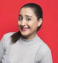 영화배우인 에젬 에르케크의 대표 이미지