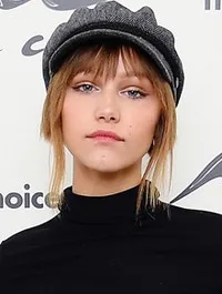 가수인 그레이스 밴더월의 대표 이미지