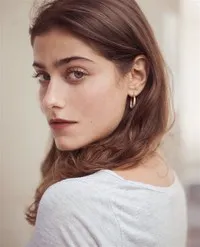 영화배우인 유제니 드루앙의 대표 이미지