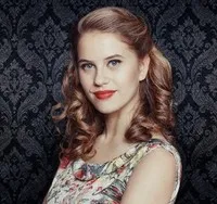 영화배우인 엘리사벳 카사노바스의 대표 이미지