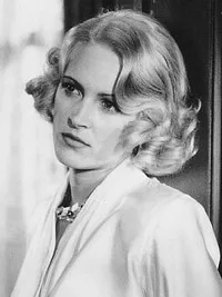 배우인 알렉산드라 파워스의 대표 이미지