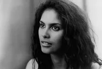 영화배우인 배니티의 대표 이미지