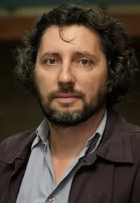 감독, 각본, 배우, 편집인 브루노 포달리데스의 대표 이미지