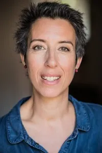 영화배우인 알렉상드린 아고스티니의 대표 이미지