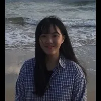 영화감독인 김희진의 대표 이미지