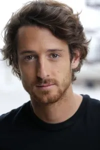 영화배우인 프란시스코 프로에스의 대표 이미지