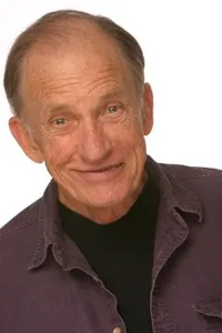 배우인 테렌스 에반스의 대표 이미지