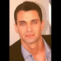 영화배우인 제프 그릭스의 대표 이미지