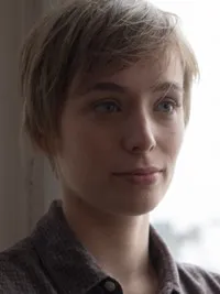 영화배우인 로라 케텔스의 대표 이미지