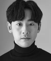 연극배우, 영화배우인 남윤호의 대표 이미지