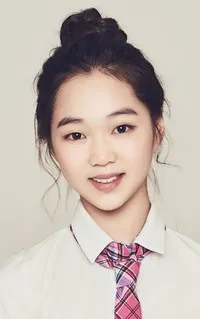 영화배우인 윤하영의 대표 이미지